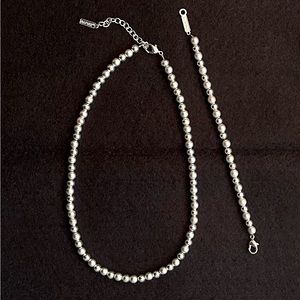 Napier Y2K 2pc Silver Tone Bead Jewelry Set